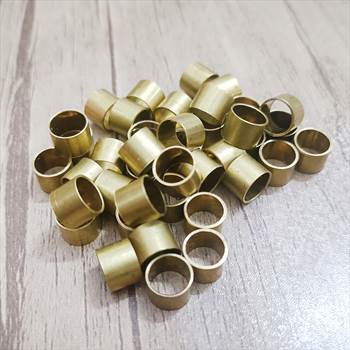 حلقه پا کبوتر برنجی.jpg